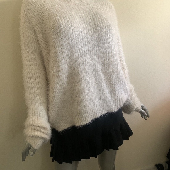 A.n.a. A New Approach Women Ivory Pullover Sweater Petite XL NWT Lose Fit Baggy - Picture 7 of 10